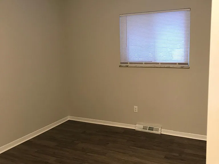 Bedroom #1