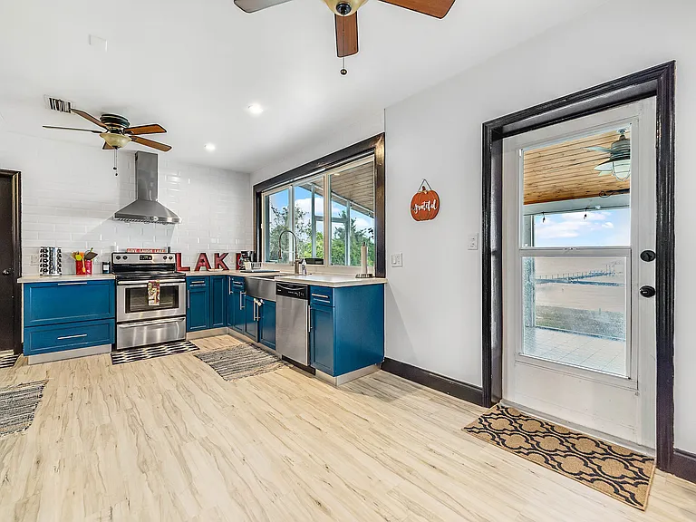 3889 Placid View Dr — Photo 25