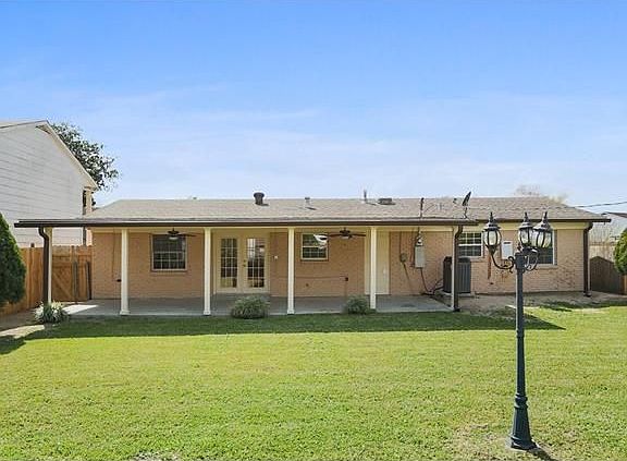 5th image of 3310 Marquette Dr