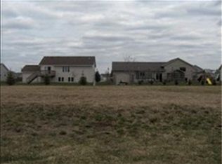 2168 Harbour Oak Dr SE, Owatonna, MN 55060
