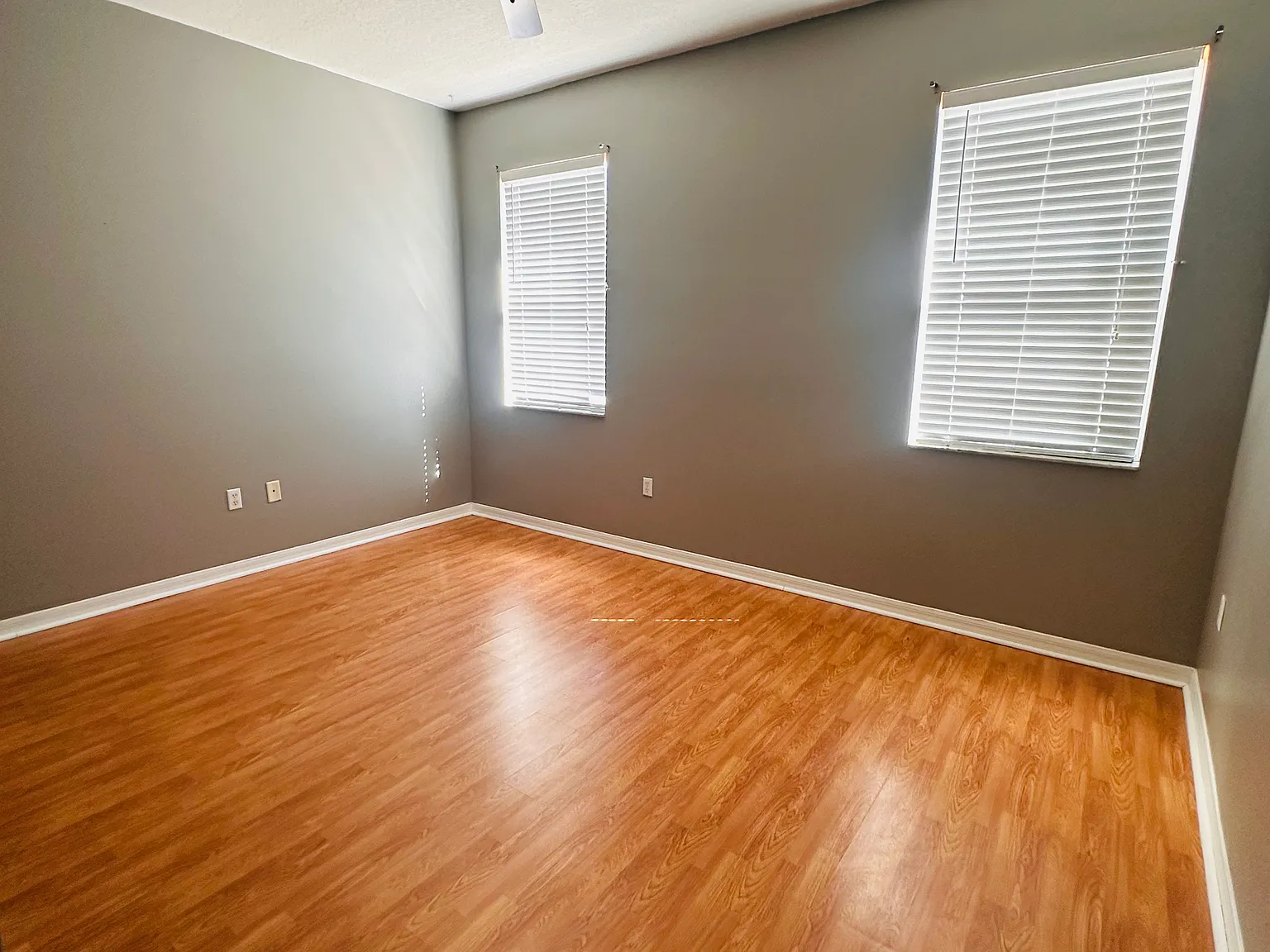 12126 Fern Haven Ave — Photo 4