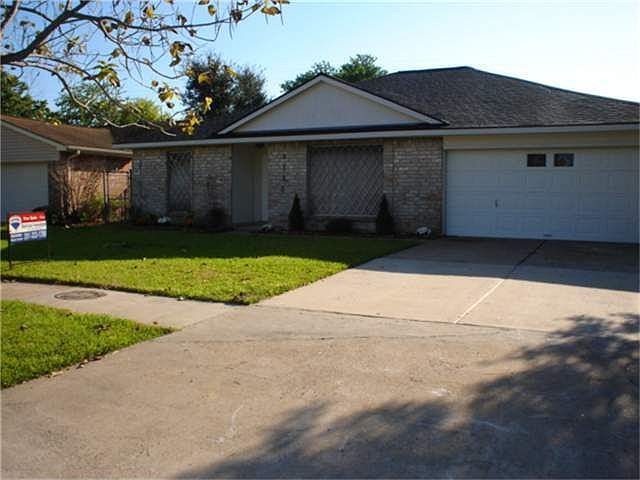 1st image of 3335 Fern Rock Dr