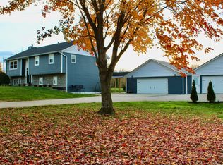 10117 Cooper Rd NW, Johnstown, OH 43031