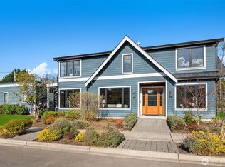 West Of Market, Kirkland, WA 98033