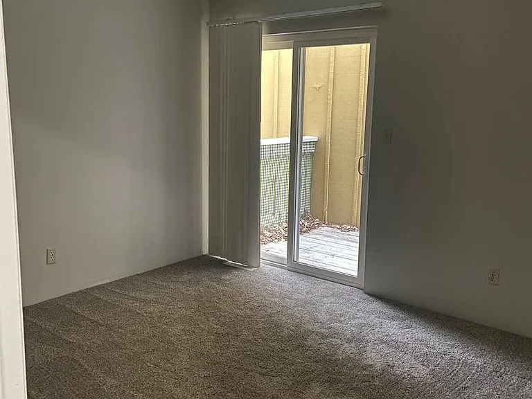 1615 Cottonwood Dr #14 — Photo 17