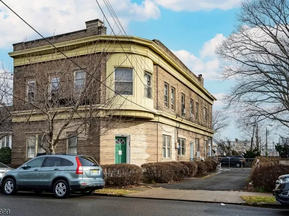 620 Maple, Elizabeth City, NJ 07202