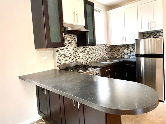 2nd image of 707 Saint Nicholas Ave #55C