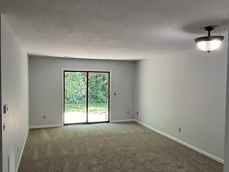 5412 Thayer Ave — Photo 7