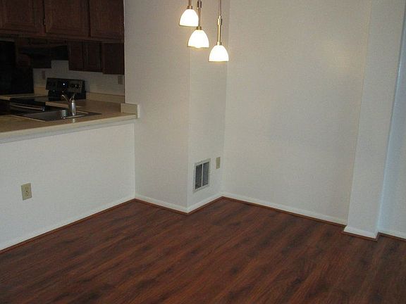 4th image of 9232 Redbridge Ct