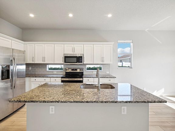 5th image of 2060 46th Avenue