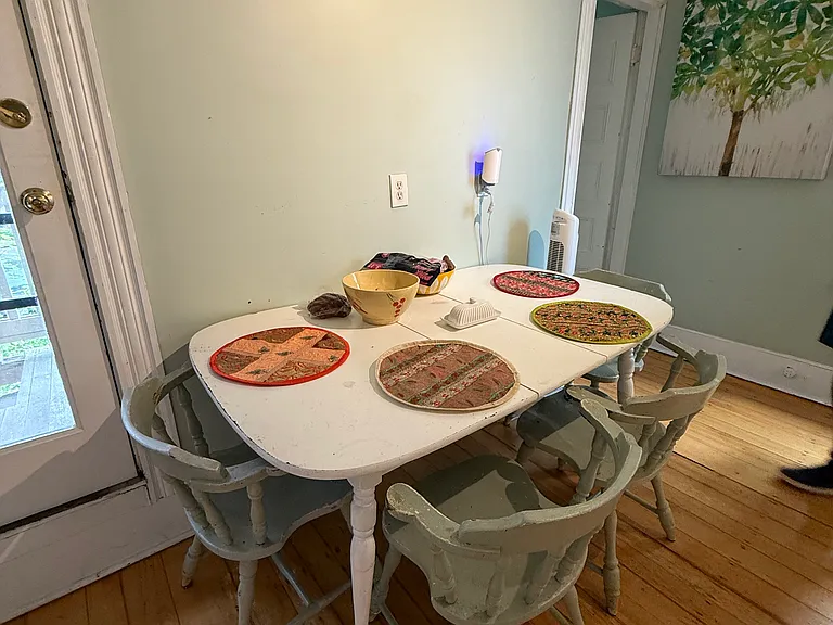 155 College Ave #2 — Photo 8