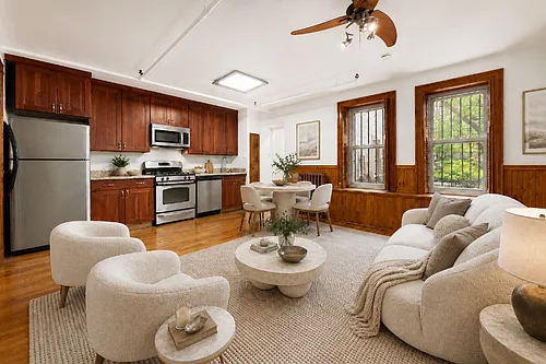 158 Hancock St #1 Photo 1