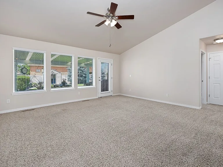 2319 Stadium Blvd — Photo 5