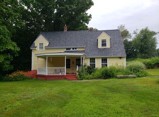 23 Muddy Pond Rd, Kensington, NH 03833