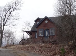 19 Five Bridge Rd, Brimfield, MA 01010