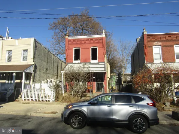 3867 Aspen St, Philadelphia, PA 19104