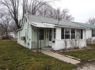 1205 N Franklin St, Robinson, IL 62454