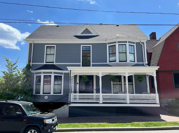 31 Bramhall Street, Portland, ME 04102