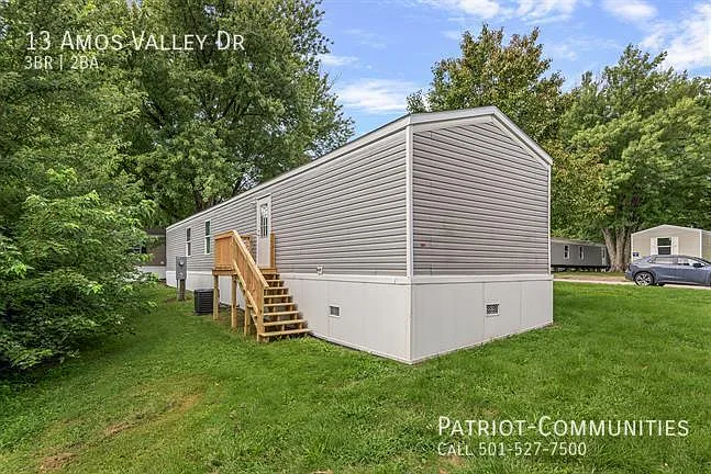 3 bed, $1,200 — Photo 4