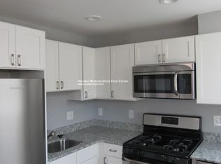 28 Cooper St #2, Boston, MA 02113