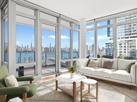 2 Northside Piers