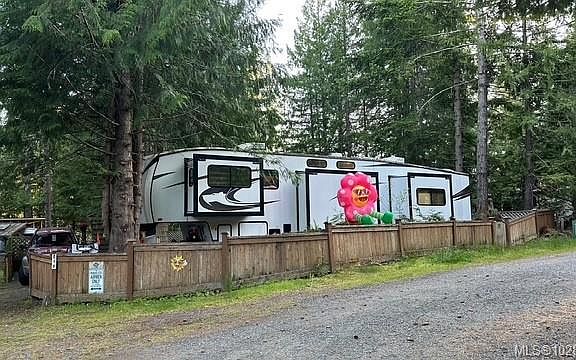 3rd image of 2650 Turnbull Rd #C10