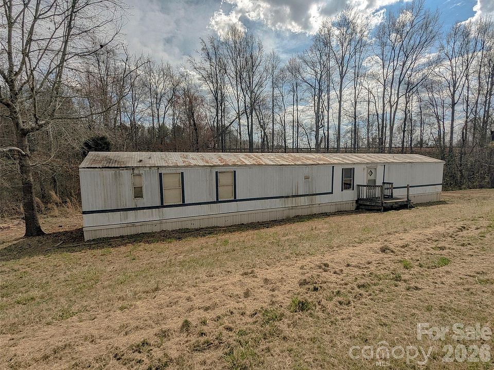 1st image of 565 J M Lovelace Rd