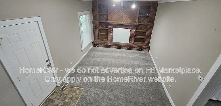 121 N Gladstone Ave — Photo 14