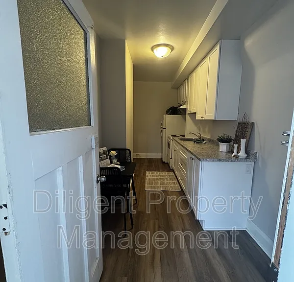 451 Water St #3 — Photo 1