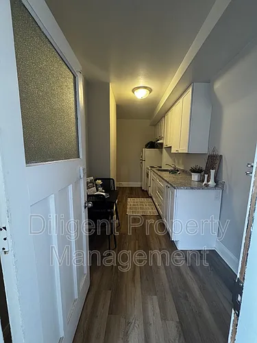 451 Water St #3 Photo 1