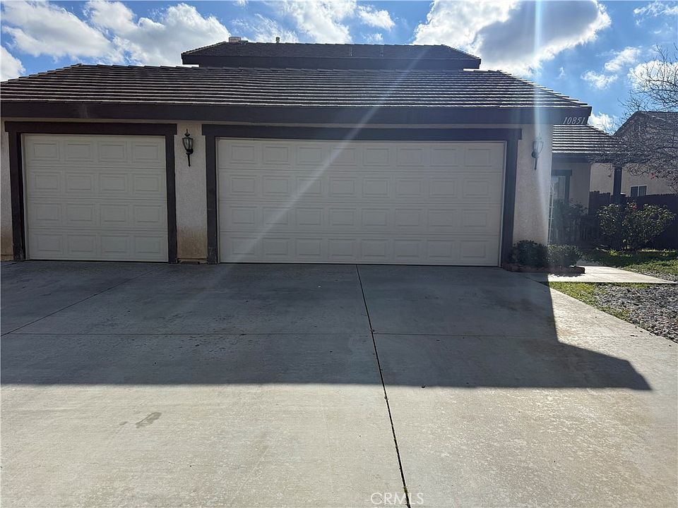 1st image of 10851 Dove Ln