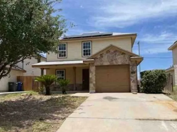 1820 Mustang Island Dr, Laredo, TX 78045