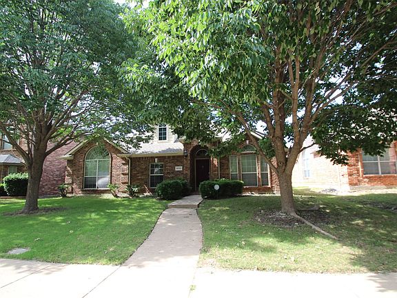 3rd image of 10362 Ferry Farm Ln