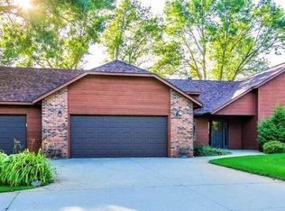 37479 143rd St, Waseca, MN 56093