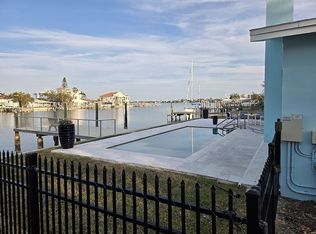 11145 4th St E #4, Treasure Island, FL 33706
