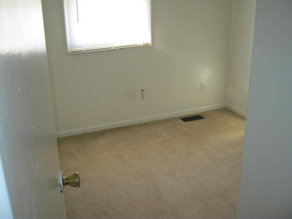 Small 3rd bedroom