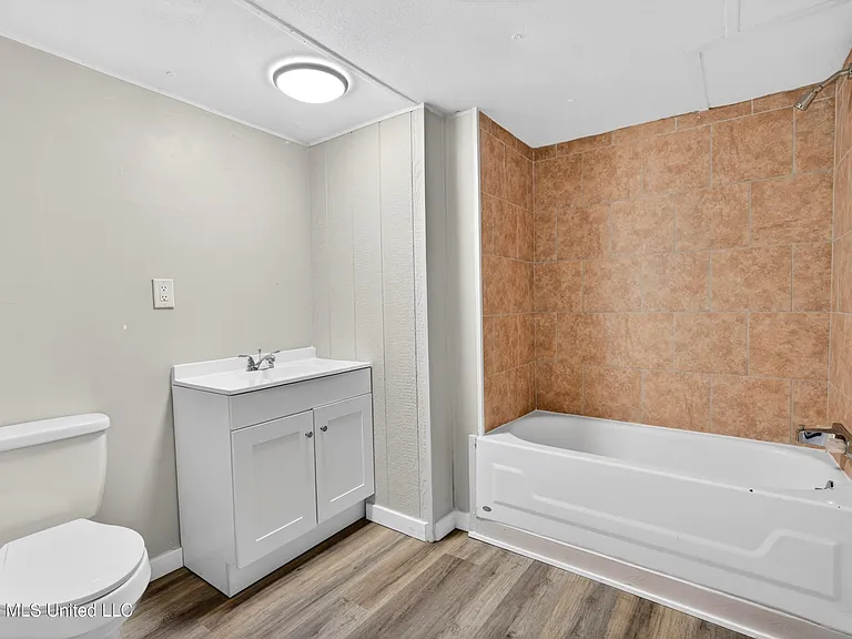 11213 Dobson Rd #5 — Photo 11