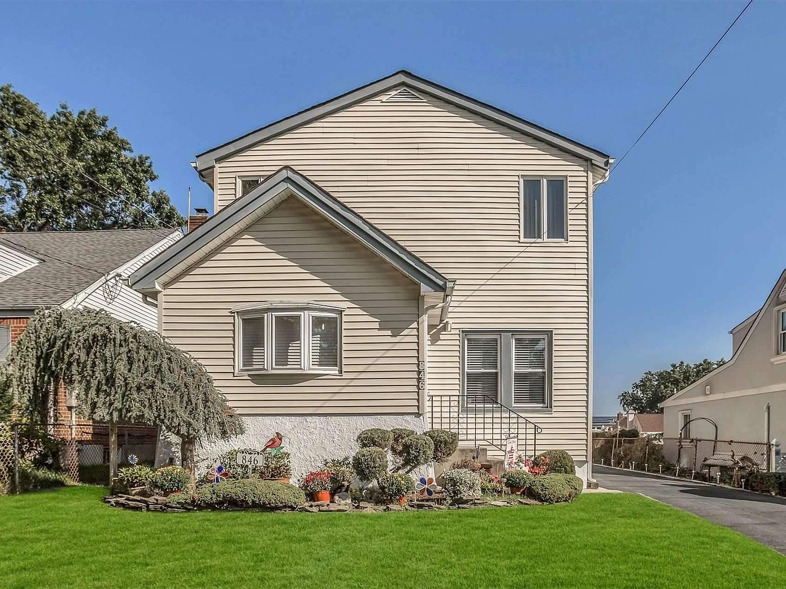 846 Washington Street, Franklin Square, NY 11010 | Zillow
