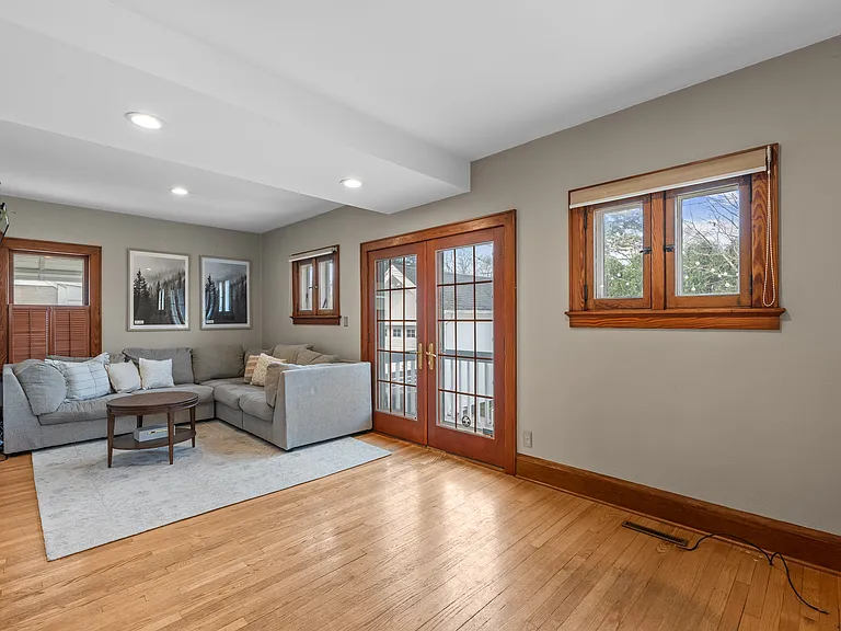 4929 N Idlewild Ave — Photo 23