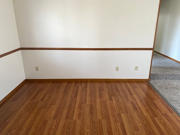 5th image of 4255 Pin Oak Dr