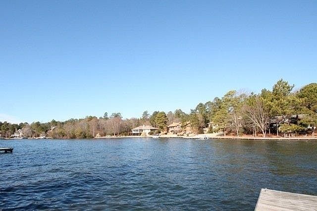 1st image of 108 Douglas Dr