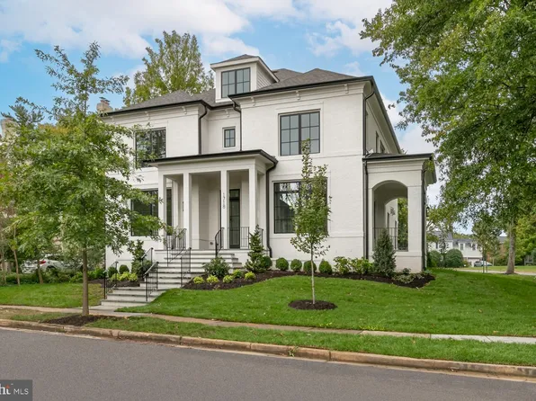1718 N Harvard St, Arlington, VA 22201
