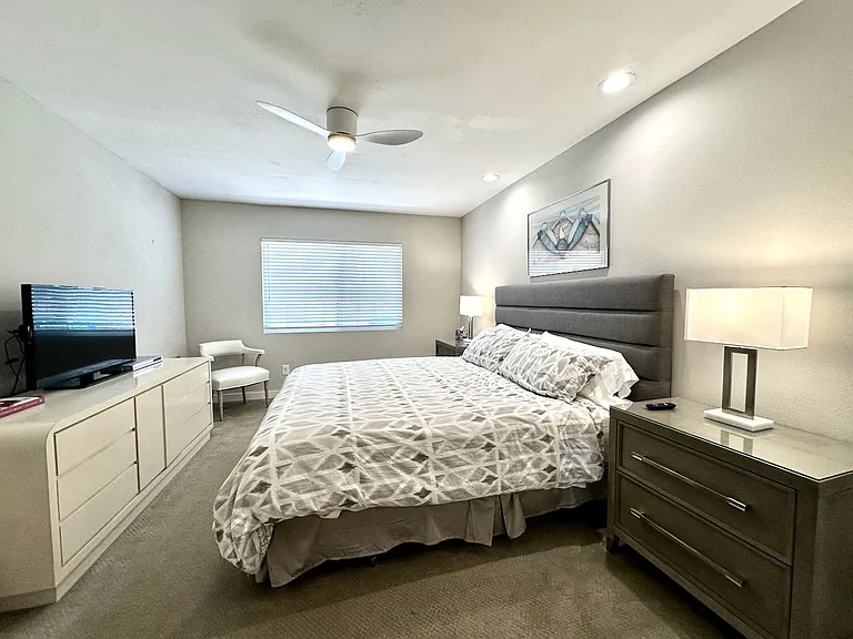 13242 Courtland Ter — Photo 46