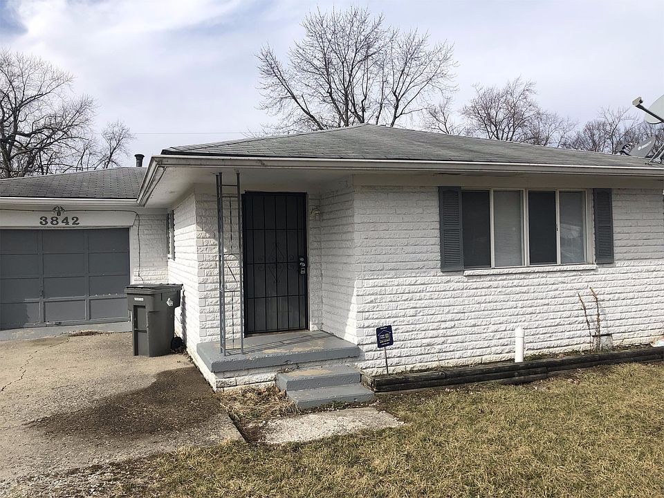 1st image of 3842 N Pasadena St
