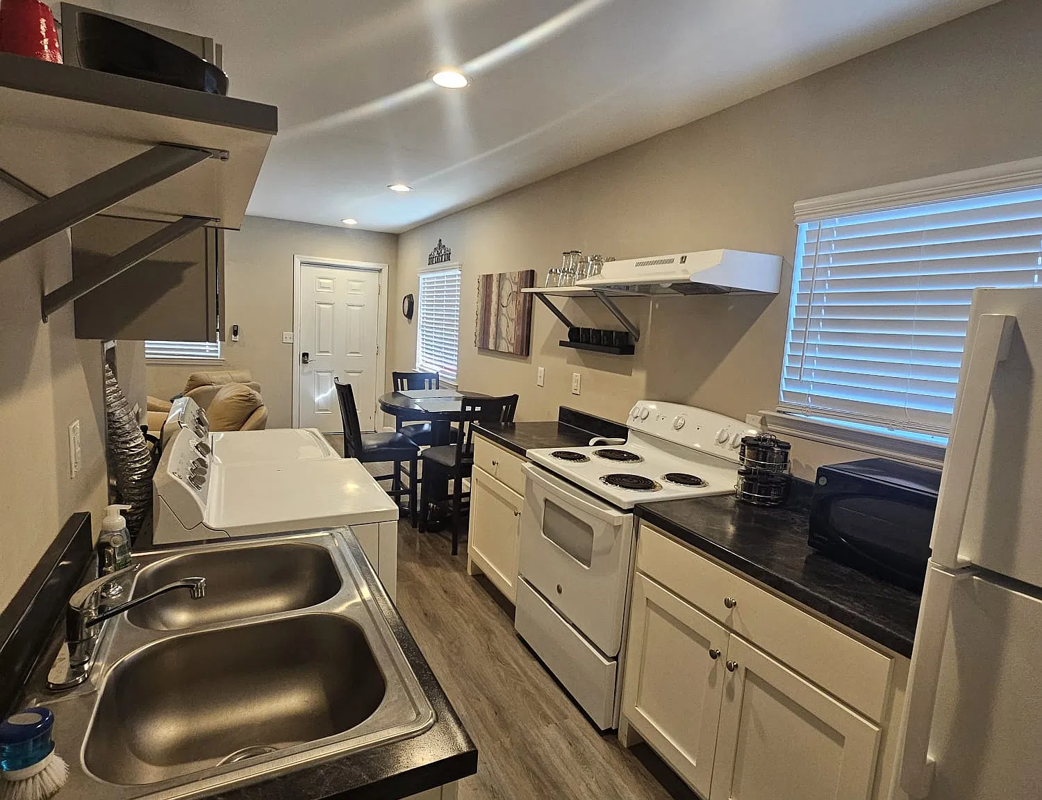 205 Stone Street Northwest - 1 — Photo 4
