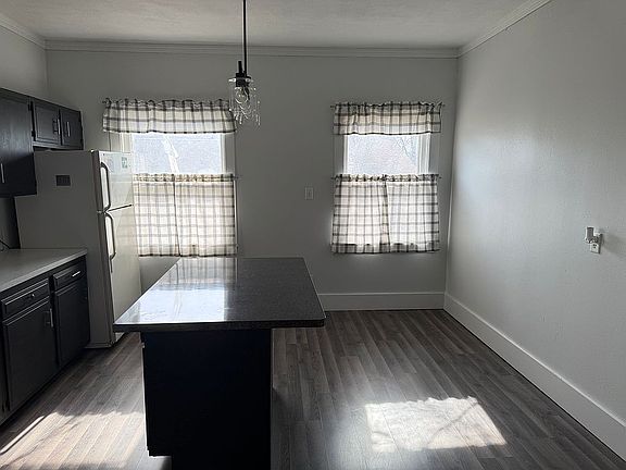 2nd image of 802 7th St