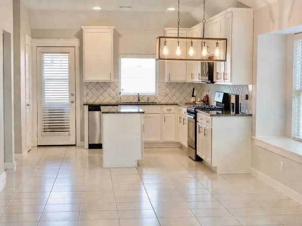 2714 Bernadino Dr, Texas City, TX 77568