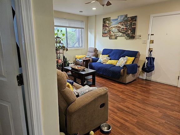 5th image of 182 Dunteman Dr APT 102