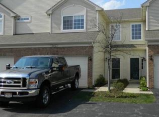 17667 S Gilbert Dr, Lockport, IL 60441