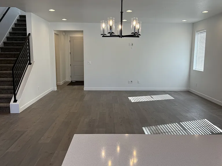 1941 S 2475 W — Photo 6